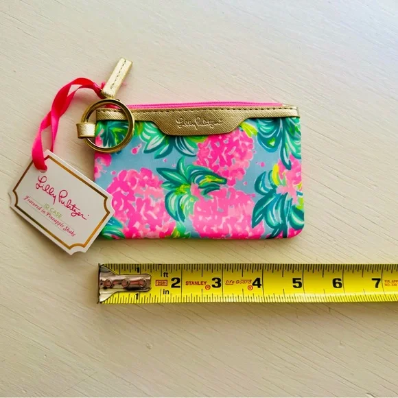 Lilly Pulitzer ID Case with Keyring - Pineapple Shake Print - Picture 4 of 4